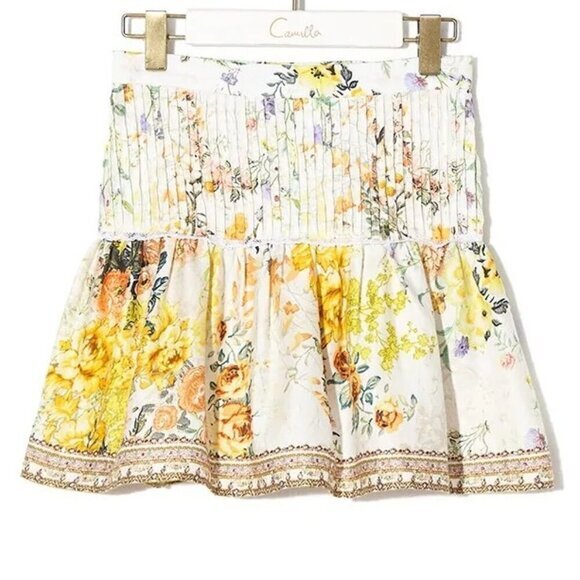 Camilla In The Hills Of Tuscany Girls Kids Skirt Size 10 Fits Ladies Size XS‎